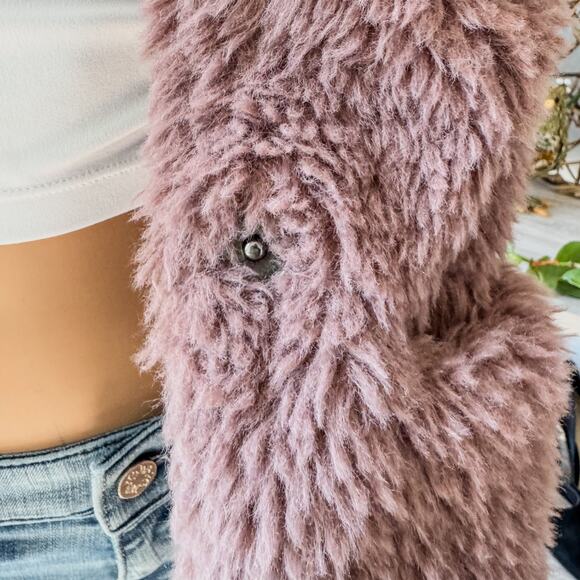 Thread & Supply Dusty Rose Sherpa Lined Snap Front Collared Vest, Women's Small - Picture 3 of 10